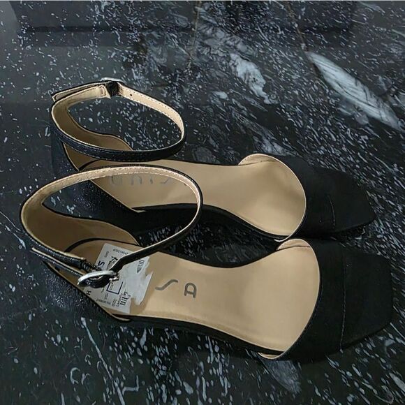 BRAND NEW UNISA LOW-HEEL WEDGE SHIMMER QUARE- TOE SANDAL - Picture 5 of 13